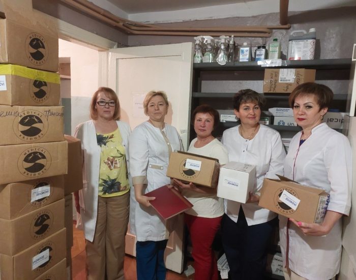 photo_5436358647824370209_y